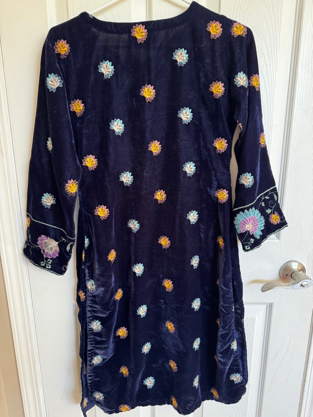 Monia's by Ally's Floral Embroidered Navy Velvet Tunic Dress Size S - Picture 6 of 16